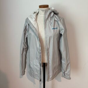 Patagonia Women's Light Gray Rain Jacket